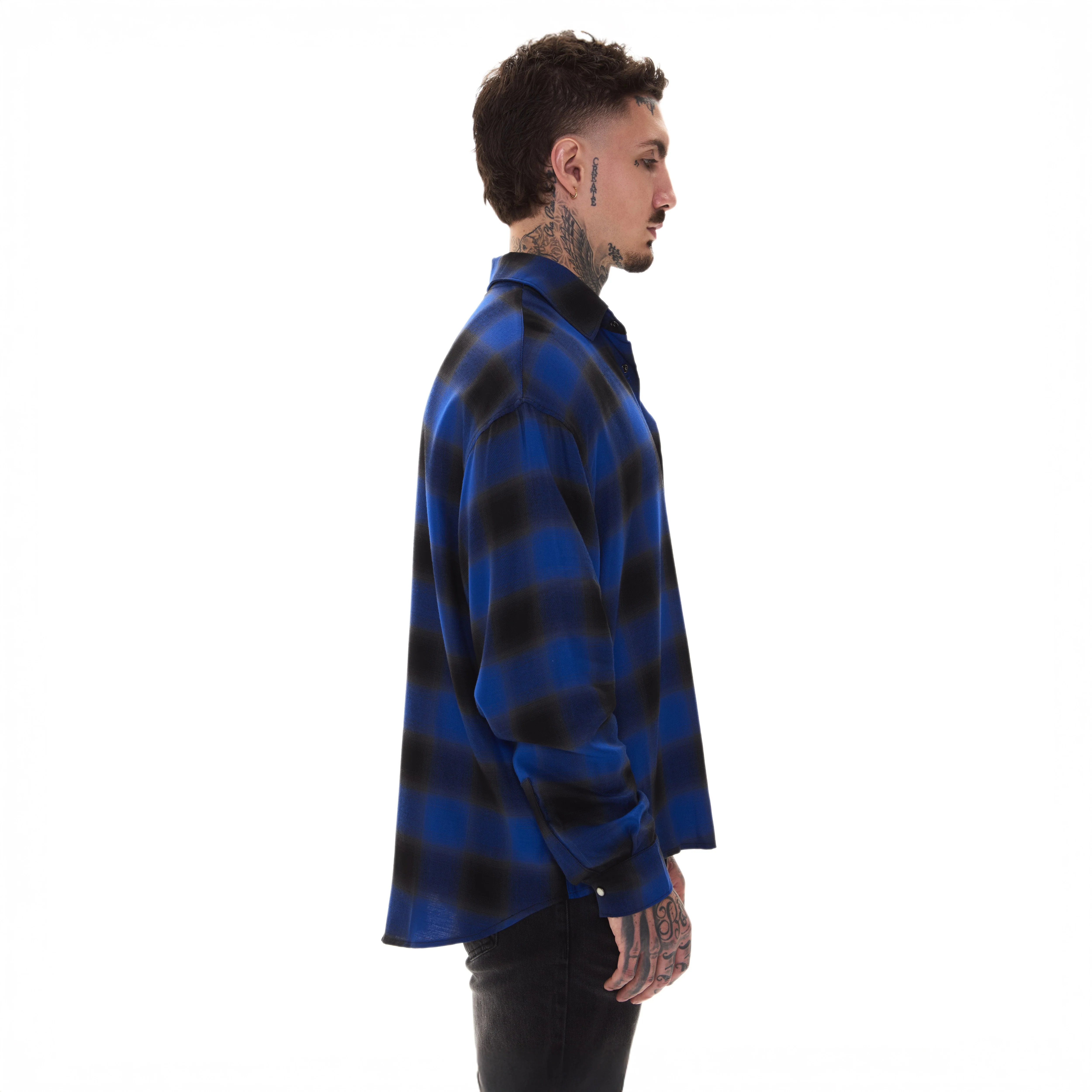 THE ROYAL PLAID - Image 4